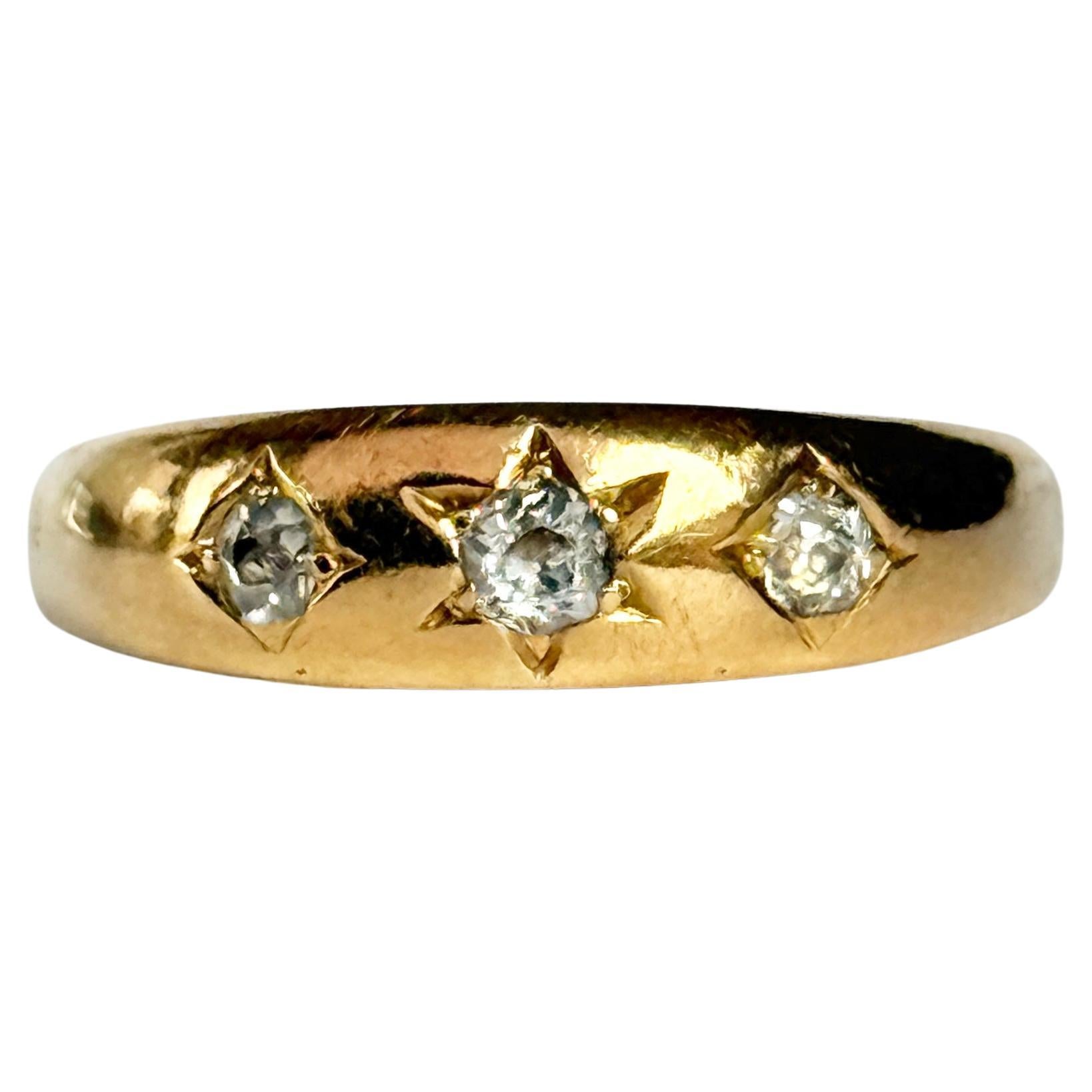 Vintage Diamond and 18 Carat Gold Three-Stone Star Setting Ring