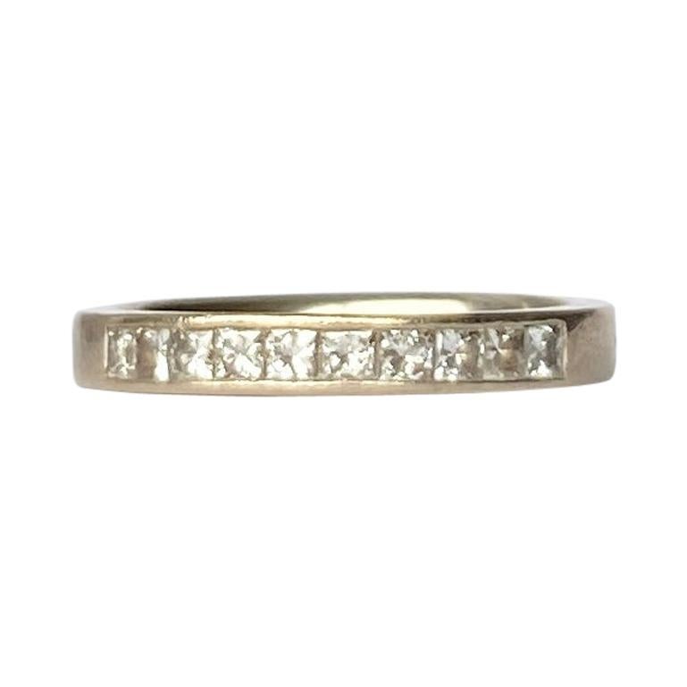 Media alianza vintage de diamantes y oro blanco de 18 quilates en venta