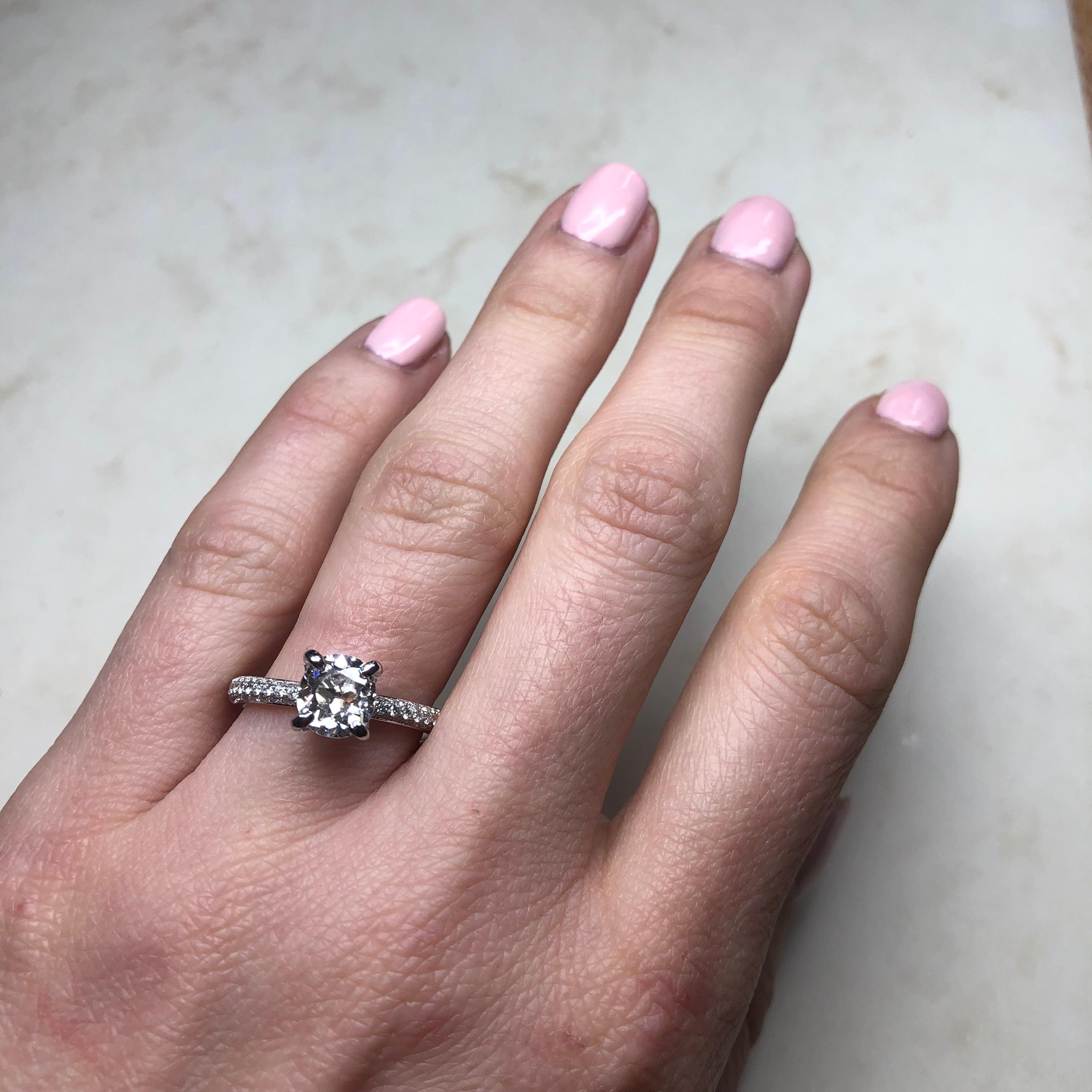Vintage Diamond and 18 Carat White Gold Solitaire 1
