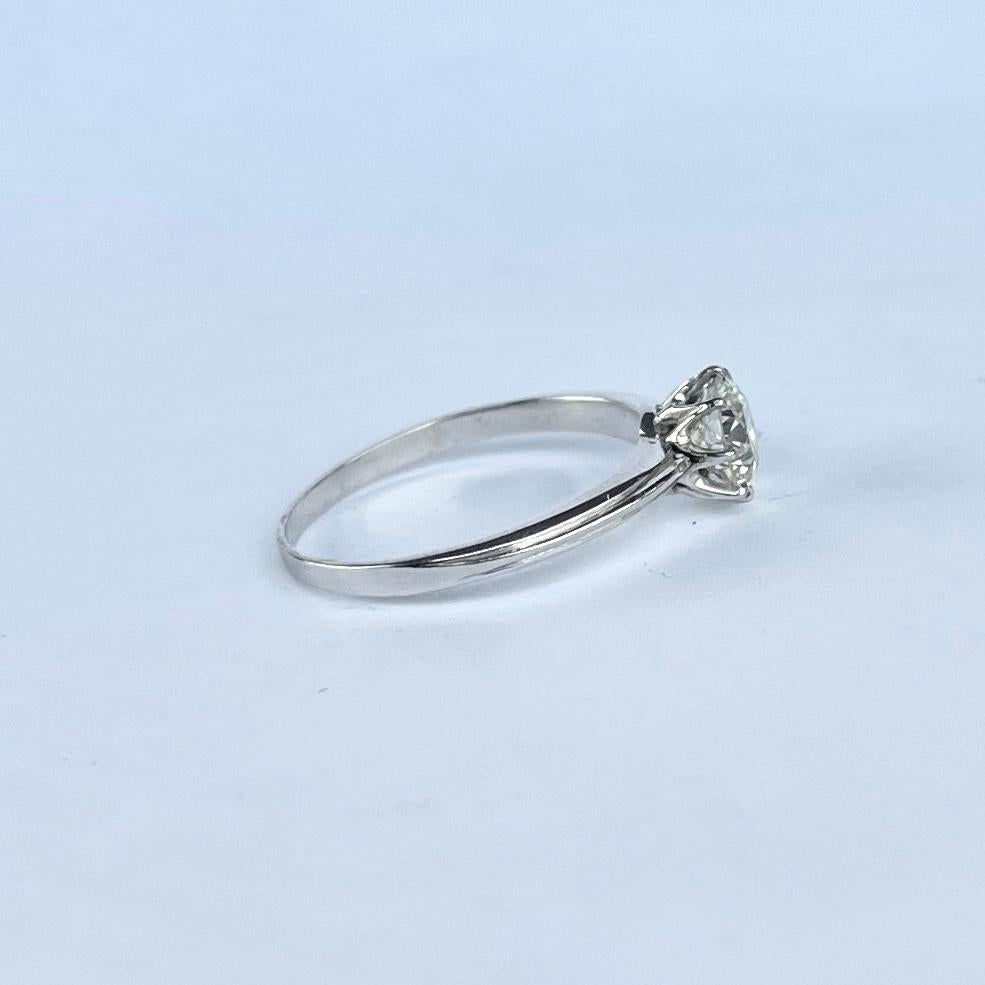 Vintage Diamond and 18 Carat White Gold Solitaire Ring For Sale 1