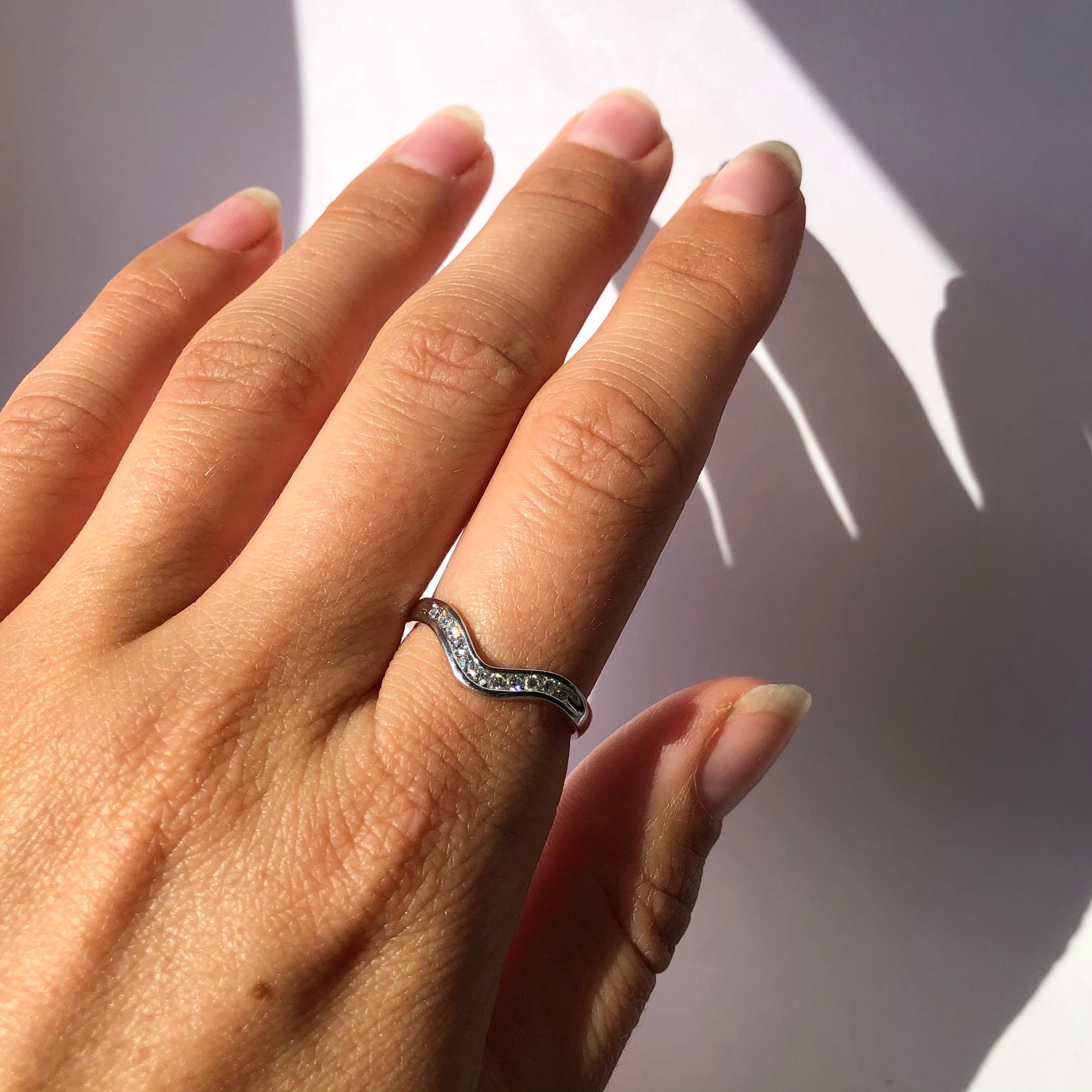 Women's Vintage Diamond and 18 Carat White Gold Waved Band For Sale