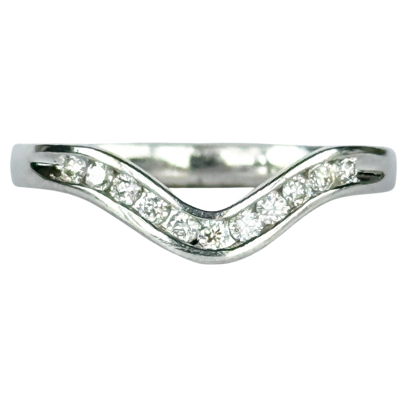 Vintage Diamond and 18 Carat White Gold Waved Band For Sale