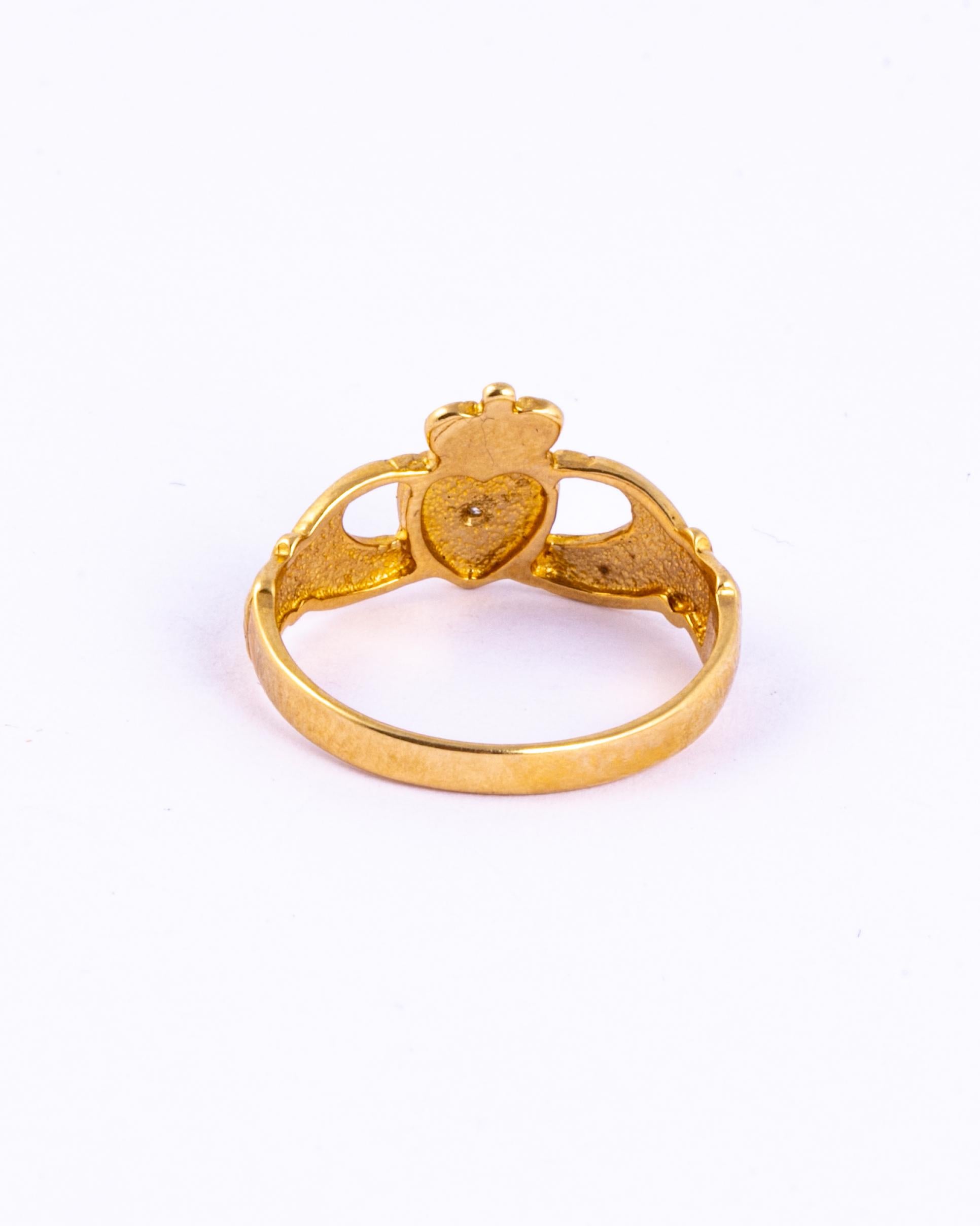 9ct gold and diamond claddagh ring