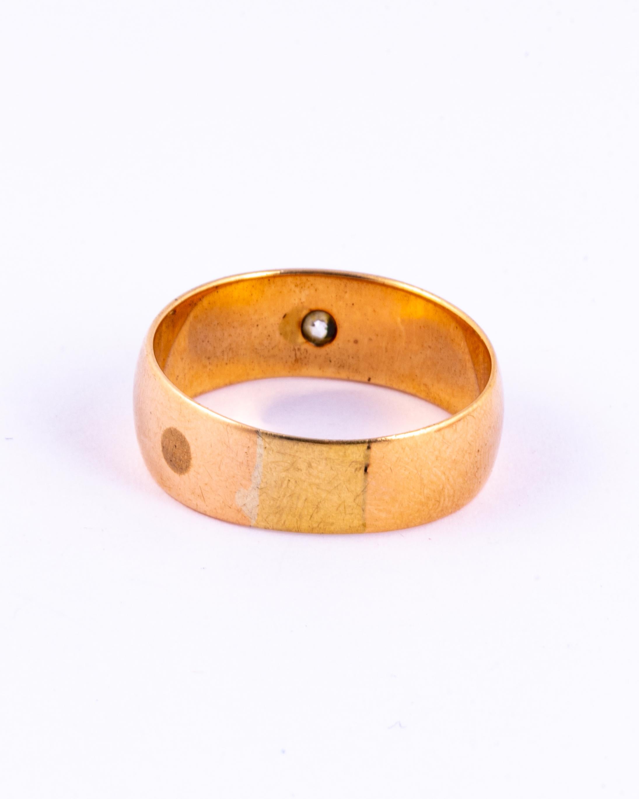 Taglio vecchia miniera Fascia Gypsy in oro 9 carati e diamanti vintage in vendita