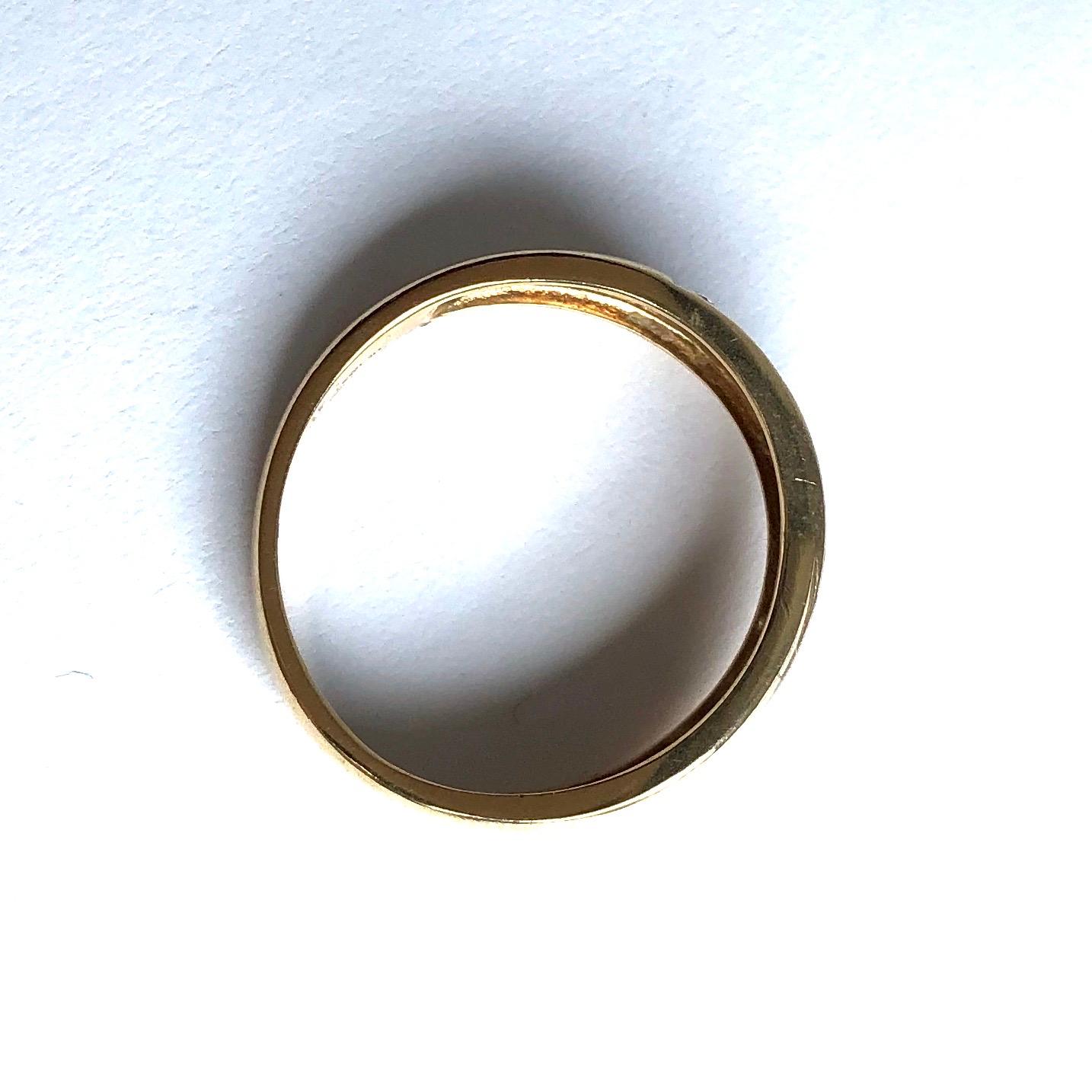 Round Cut Vintage Diamond and 9 Carat Gold Twist Band For Sale