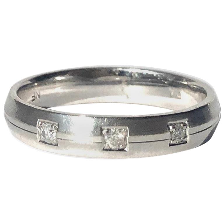 Vintage Diamond and 9 Carat White Gold Band For Sale