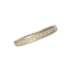Halb-Eternity-Ring, Diamant und 9 Karat Weißgold