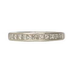 Halb-Eternity-Ring aus Weißgold mit Diamanten und 9 Karat Weißgold