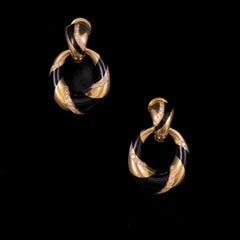 Pendientes de aro colgantes vintage de oro amarillo de 18 quilates con diamantes y esmalte negro, de los años 70