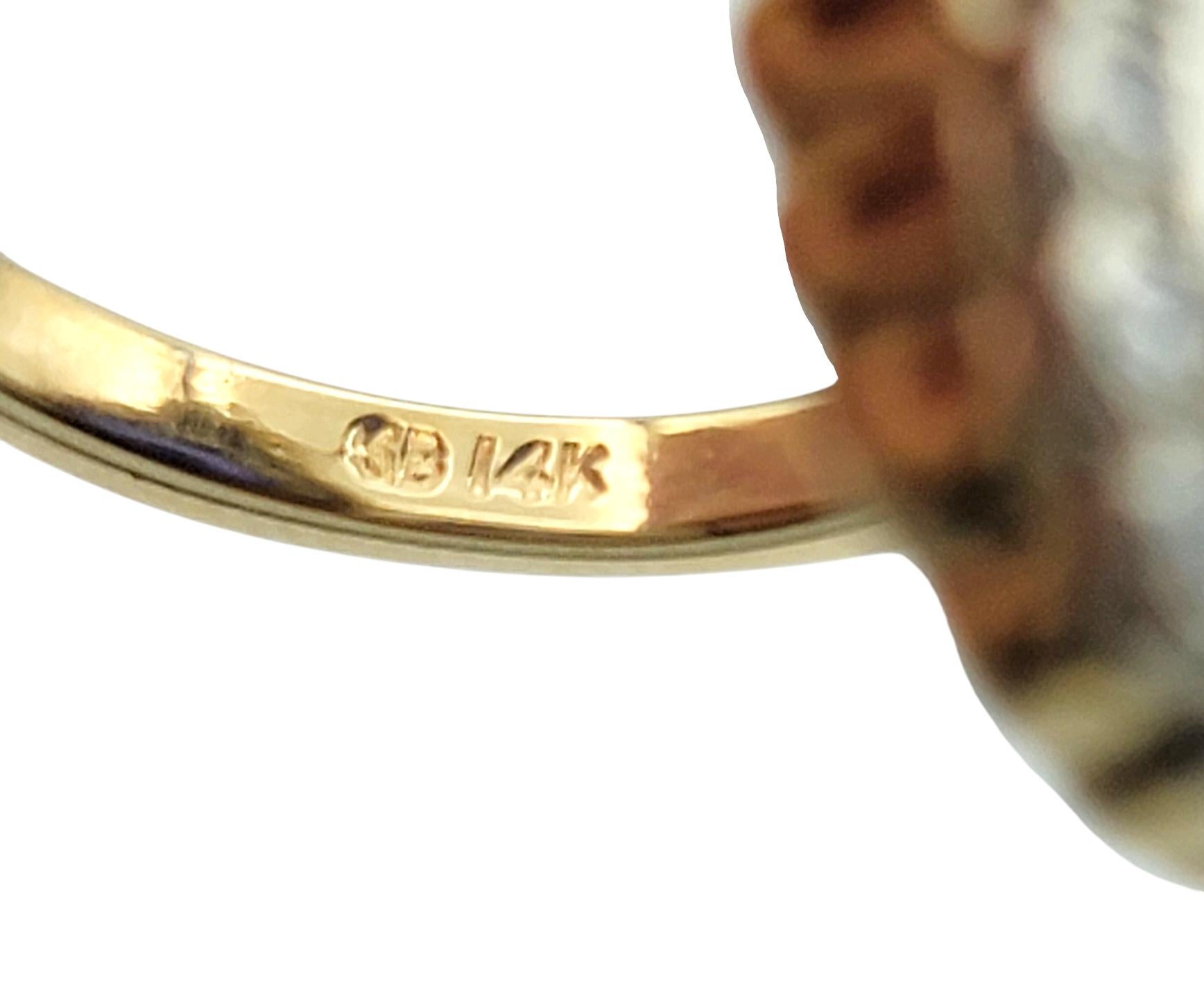 Vintage Navette-Cocktailring aus 14 Karat Gold mit Diamanten und blauem Glas in zweifarbigem Diamanten im Angebot 2