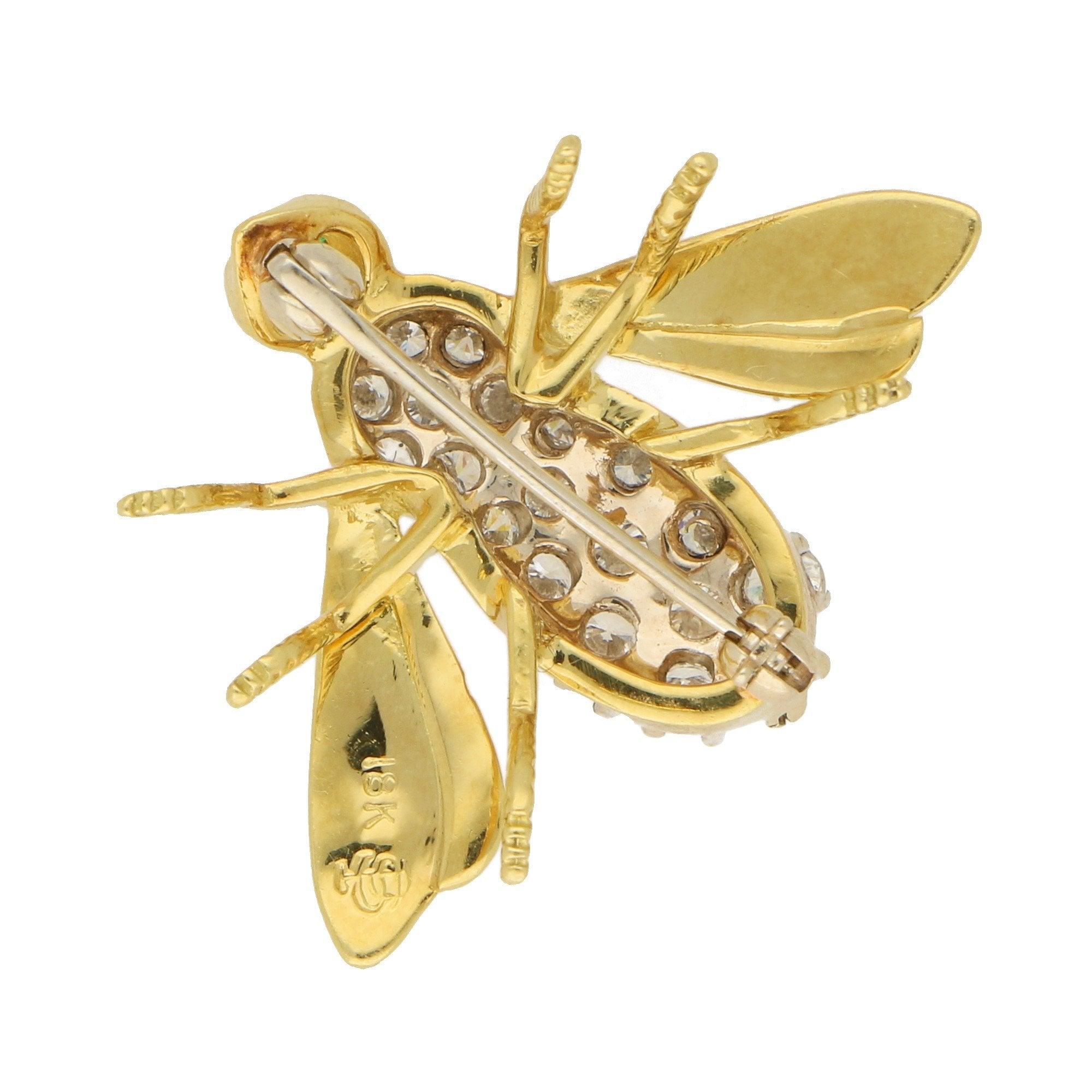Women's or Men's Vintage Diamond and Emerald Insect Brooch Set in 18k Yellow and White Gold For Sale