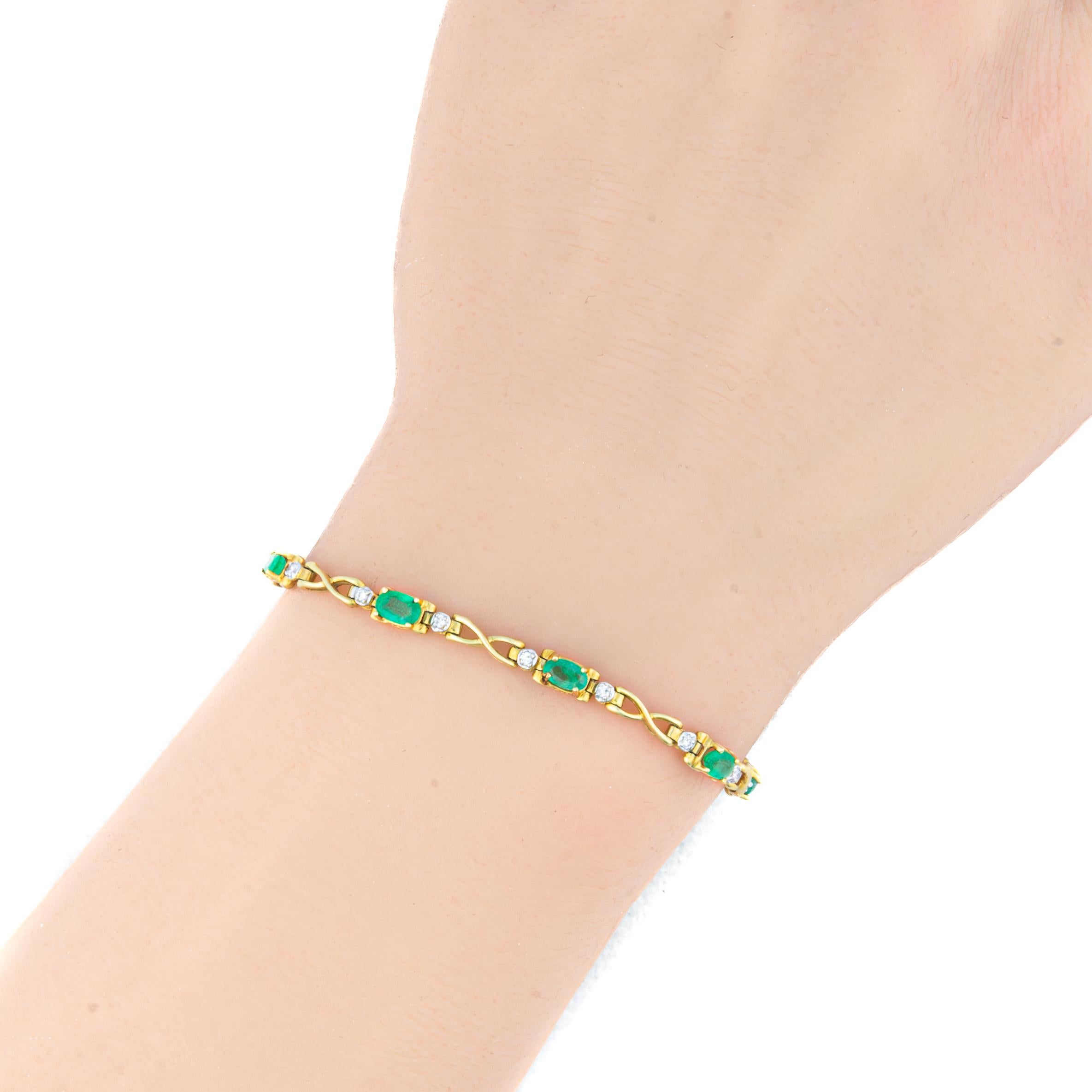 Rétro Bracelet vintage à maillons en diamants et émeraudes en vente