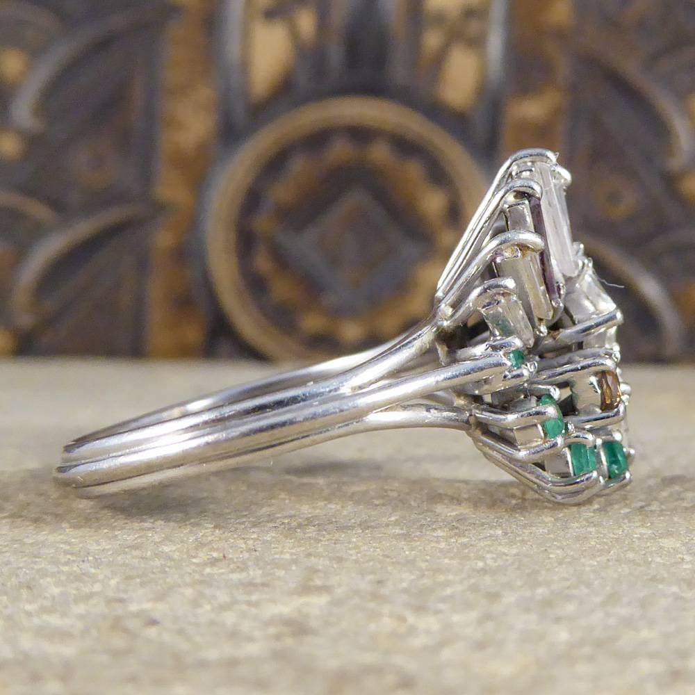 Vintage Diamond and Emerald Statement Ring in 18 Carat White Gold In Good Condition In Yorkshire, West Yorkshire
