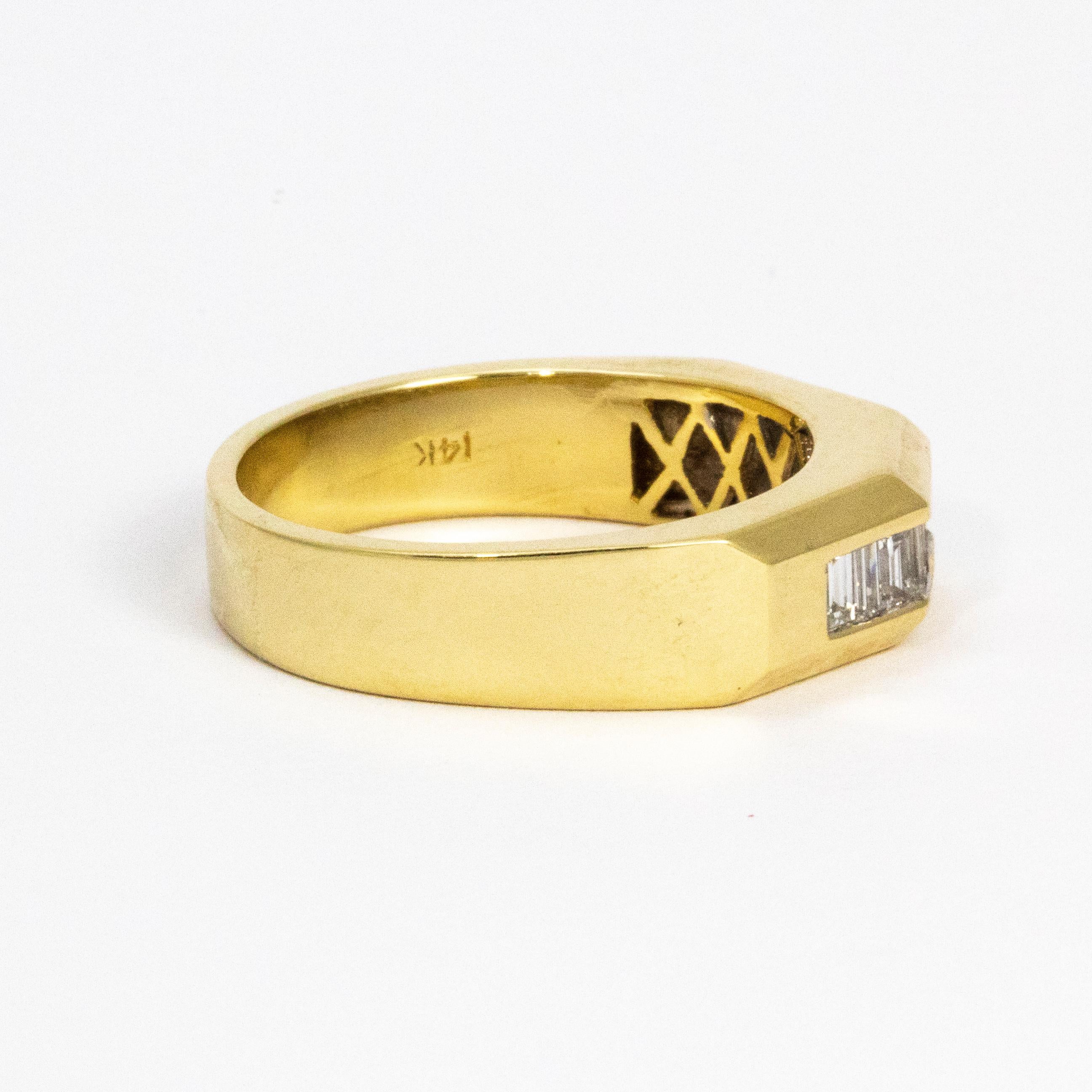 Vintage Diamond and Gold Ring In Good Condition In Chipping Campden, GB