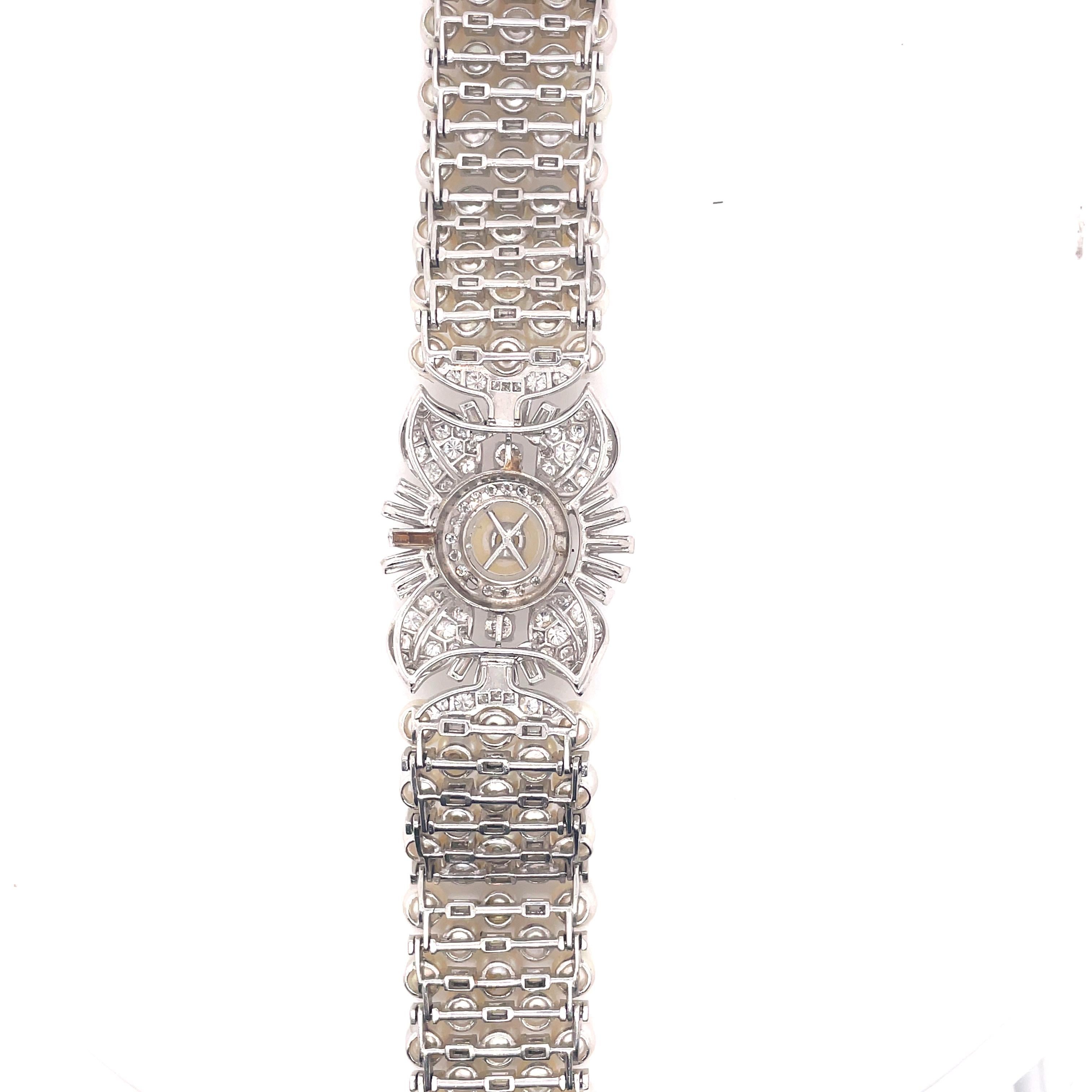 Vintage Diamond and Pear Bracelet Platinum Art Deco Style In Fair Condition In BEVERLY HILLS, CA