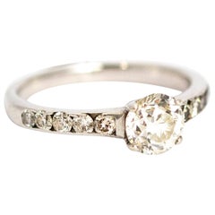 Vintage Diamond and Platinum Solitare Ring