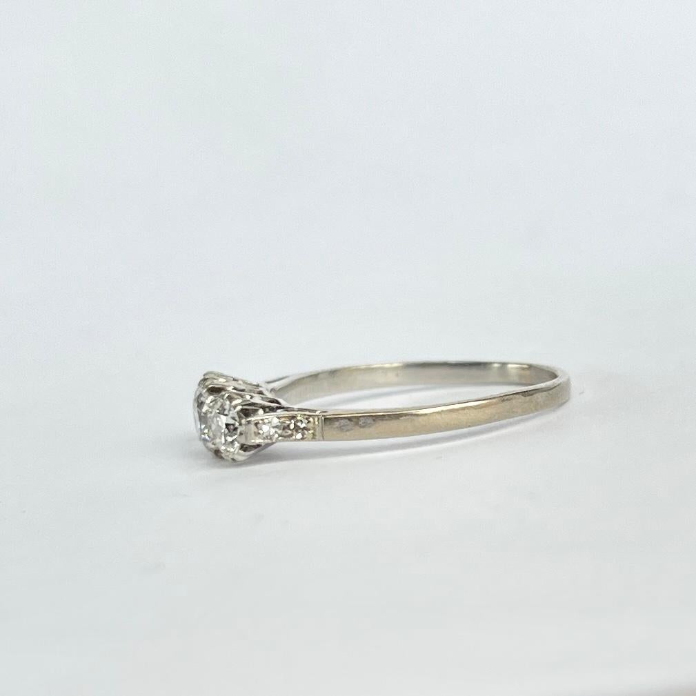 Dreisteiniger Vintage-Ring aus Platin mit Diamanten und Platin Damen im Angebot