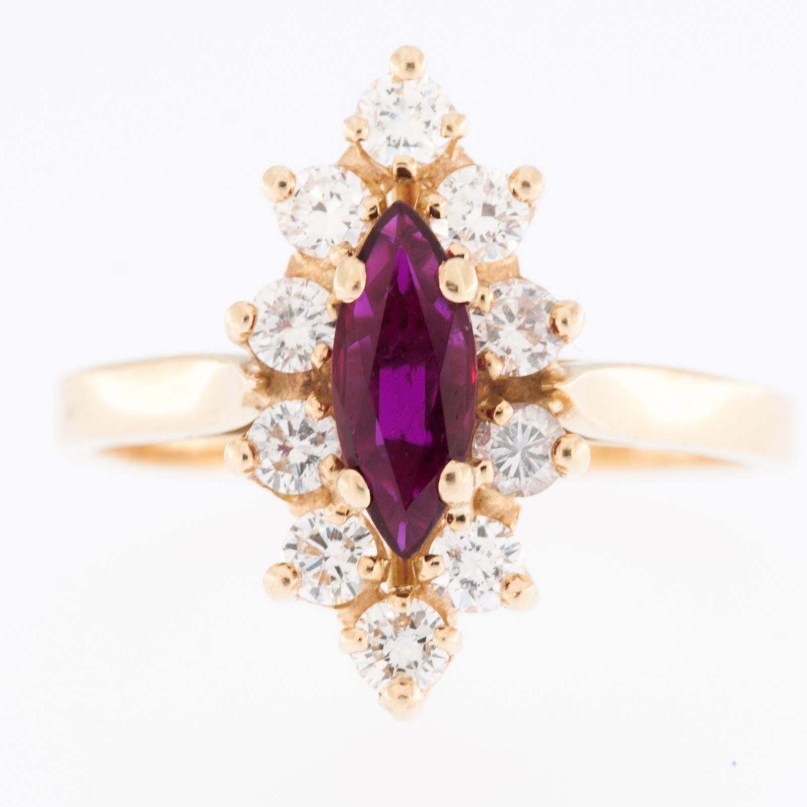 Mixed Cut Vintage Diamond and Ruby 18 karat Yellow Gold Ring For Sale