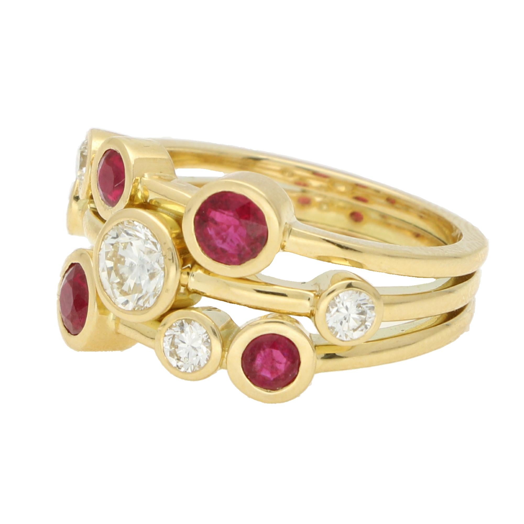 Round Cut Vintage Diamond and Ruby Bubble Ring in 18k Yellow Gold For Sale
