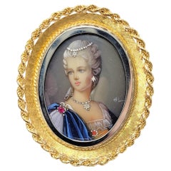 Vintage Diamond and Ruby Lady's Portrait Brooch / Pendant 18 Karat Yellow Gold