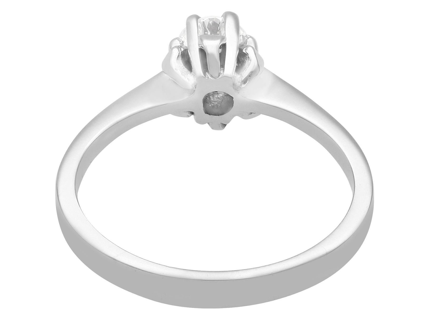 Round Cut Vintage Diamond and White Gold Solitaire Ring, circa 1950 For Sale