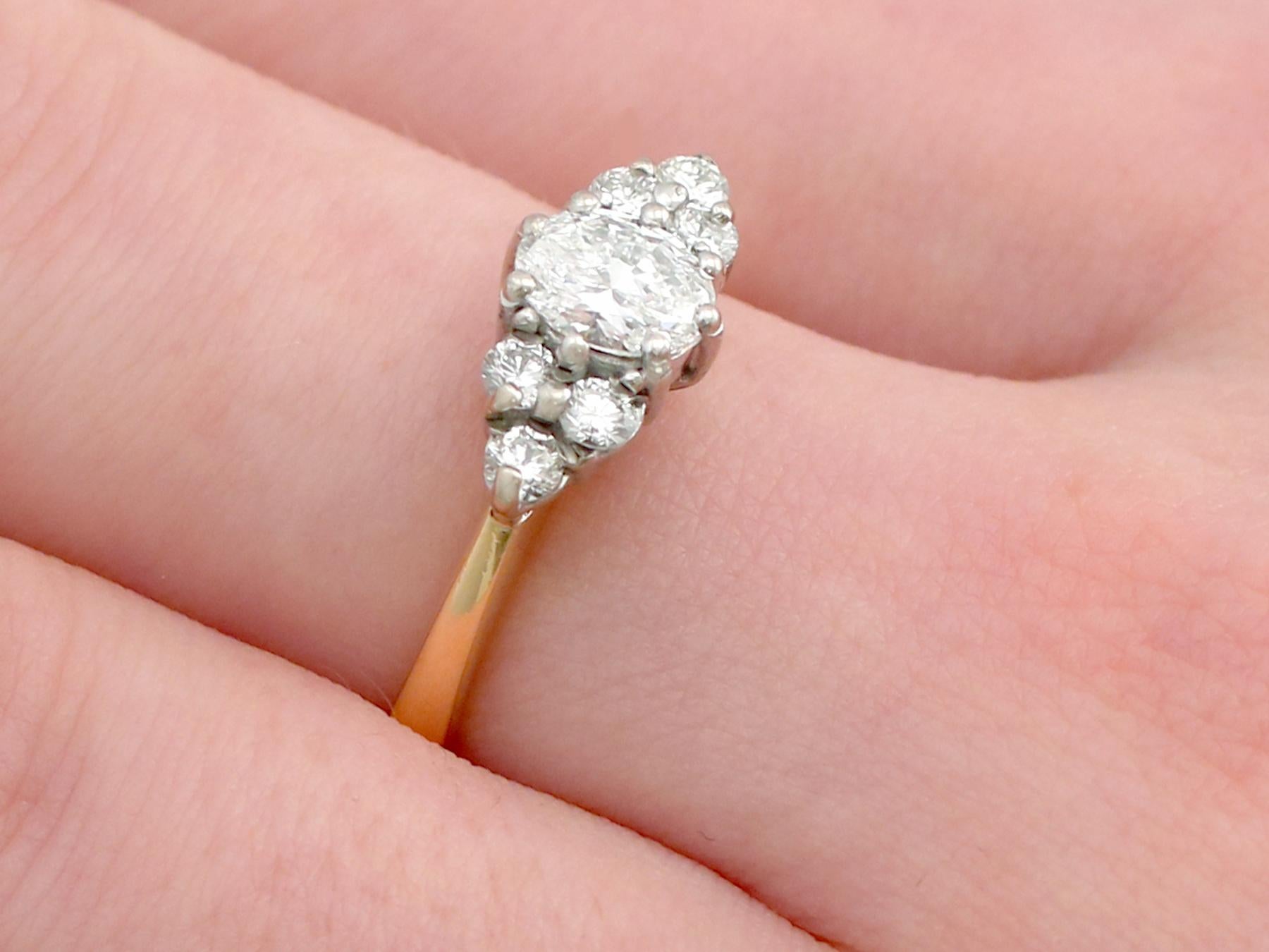 Vintage Oval Cut Diamond and Yellow Gold Cluster Engagement Ring In Excellent Condition In Jesmond, Newcastle Upon Tyne