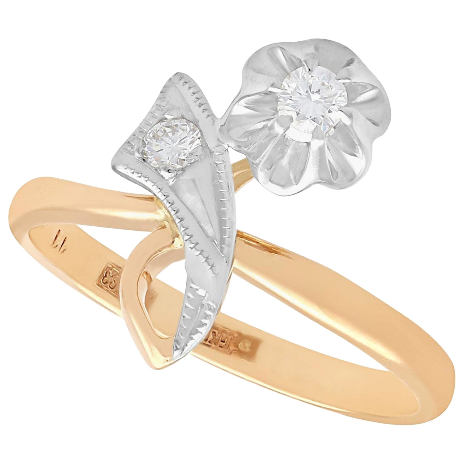 Anello di fidanzamento floreale in oro giallo e diamanti vintage