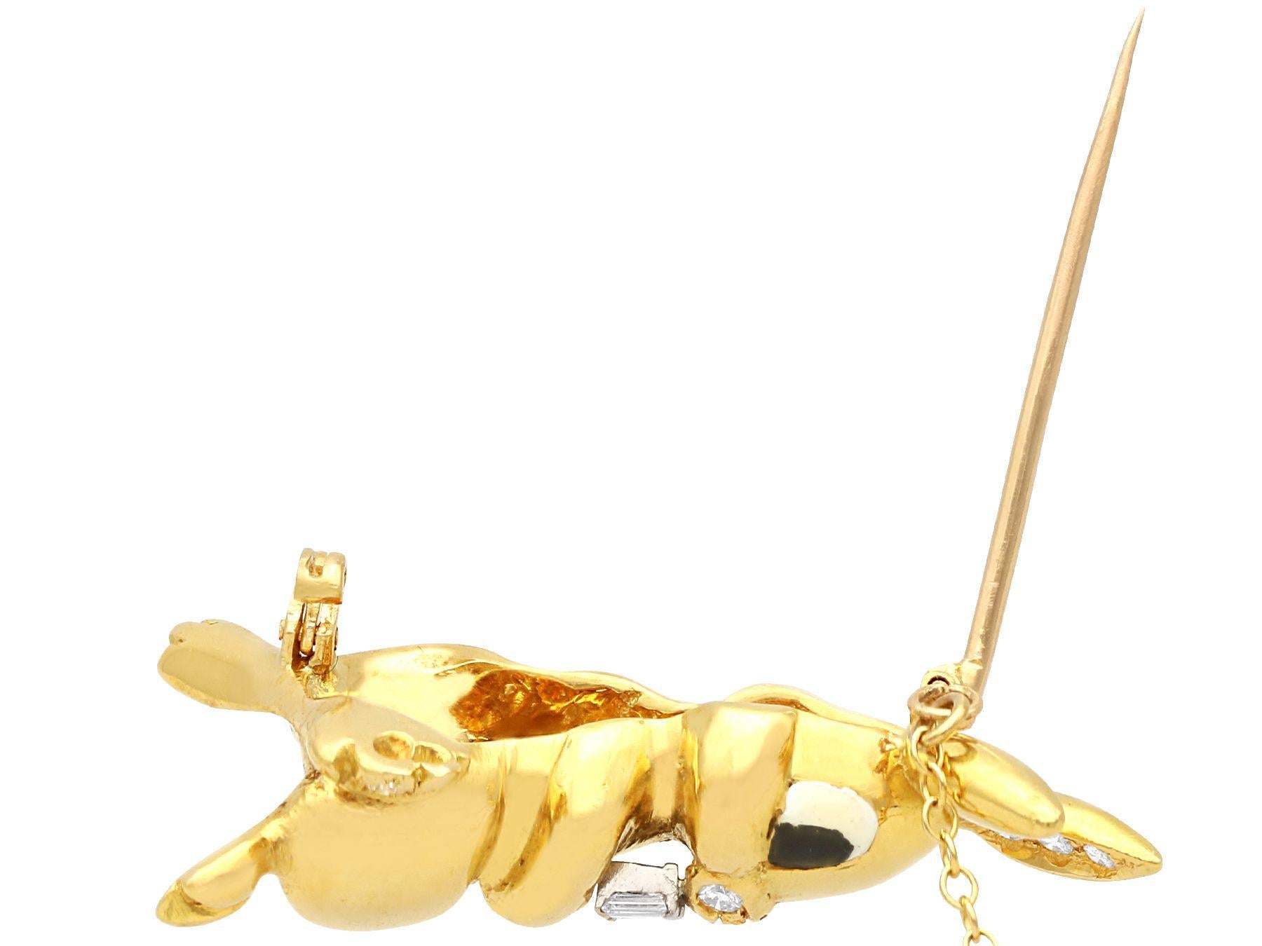 Women's or Men's Vintage Diamond and Yellow Gold Rabbit Brooch Circa 1960 For Sale