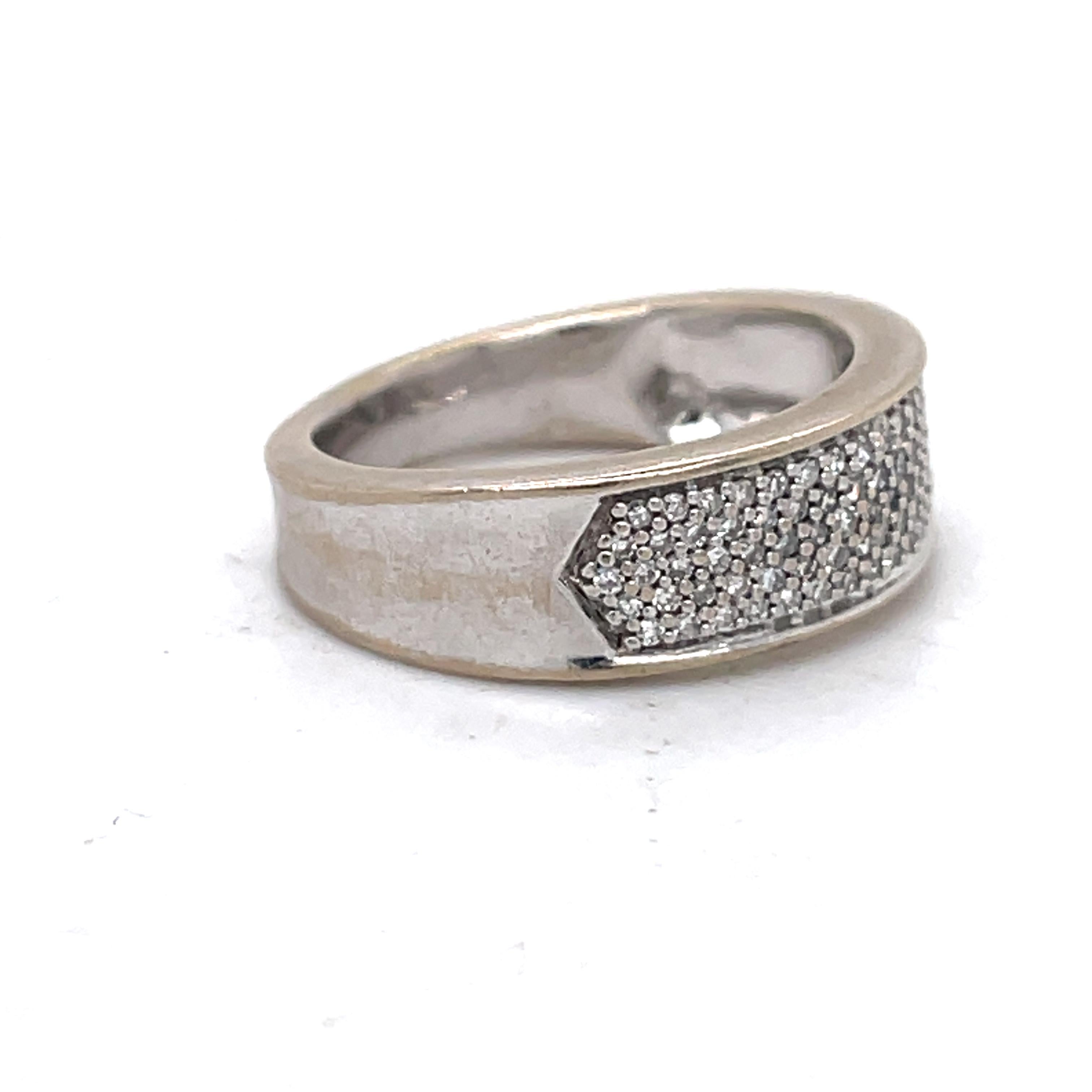 Women's or Men's Vintage Diamond Band, 0.5CT Natural Diamond, 18k White Gold ring, Chunky ring For Sale