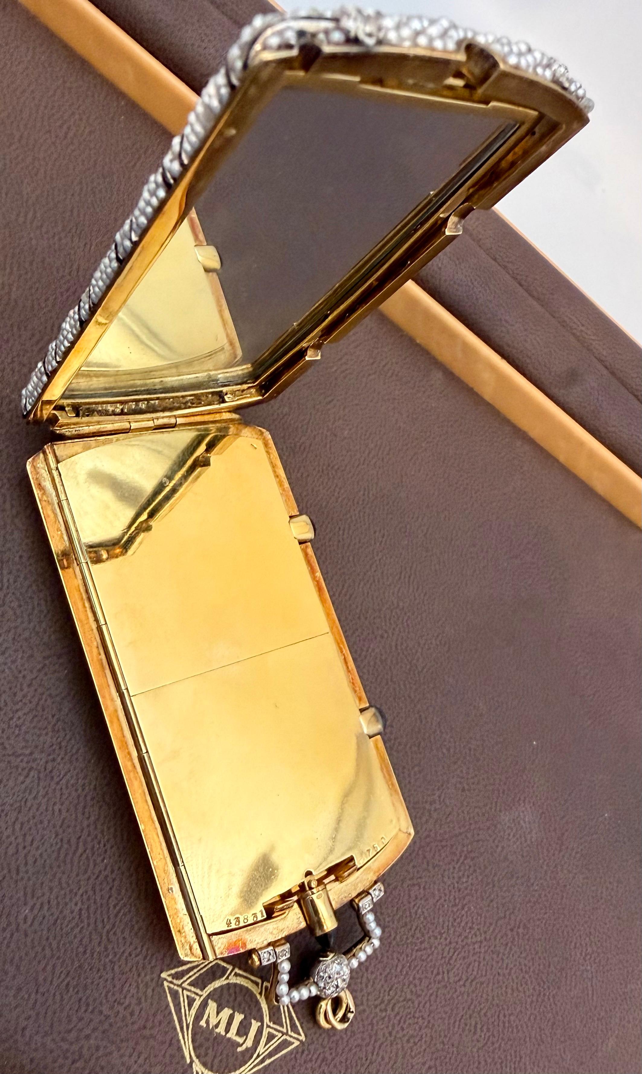 Diamant Vintage et perles Basara,  Saphir Cabochon Or 18k Compact Box 158 Gm en vente 7