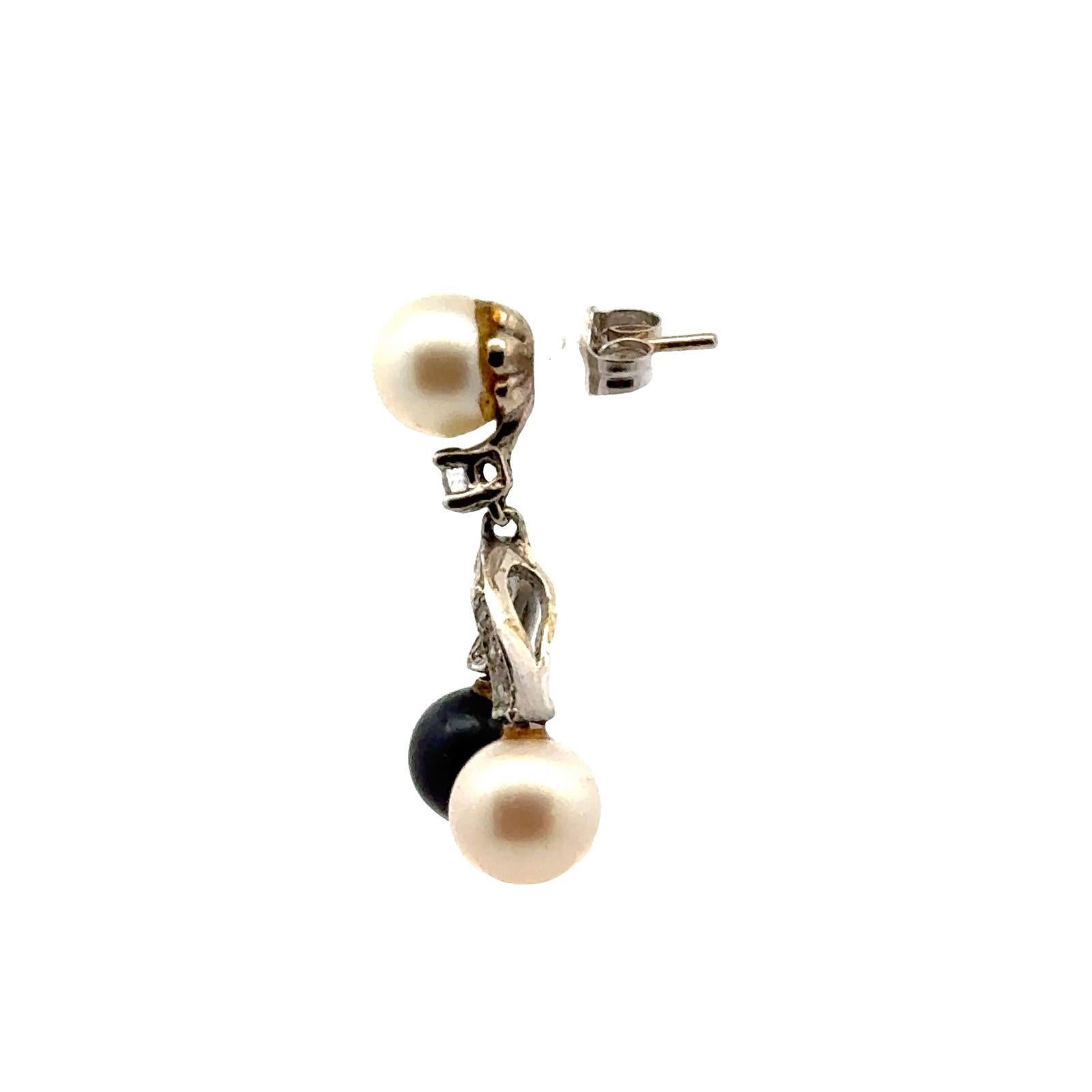 Mixed Cut Vintage Diamond Black & White Pearl 14 Karat White Gold Drop Dangle Earrings For Sale