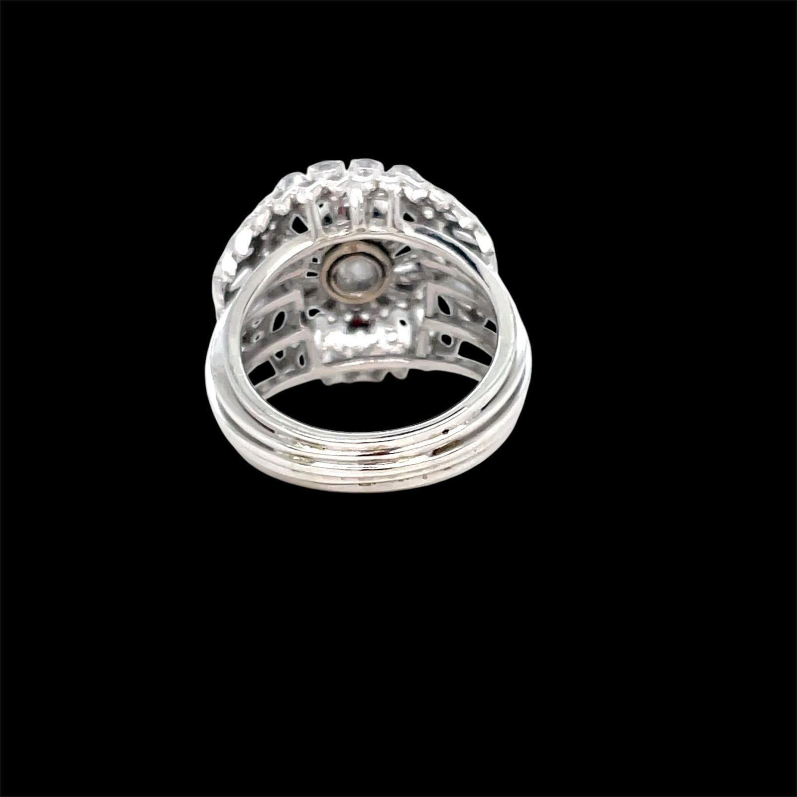 Women's Vintage Diamond Bombe Ring For Sale