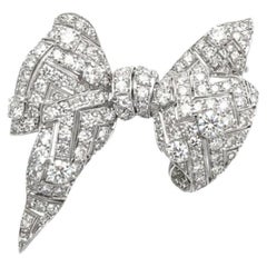 Vintage Diamond Bow Brooch in platinum, 5.02 Carats Total