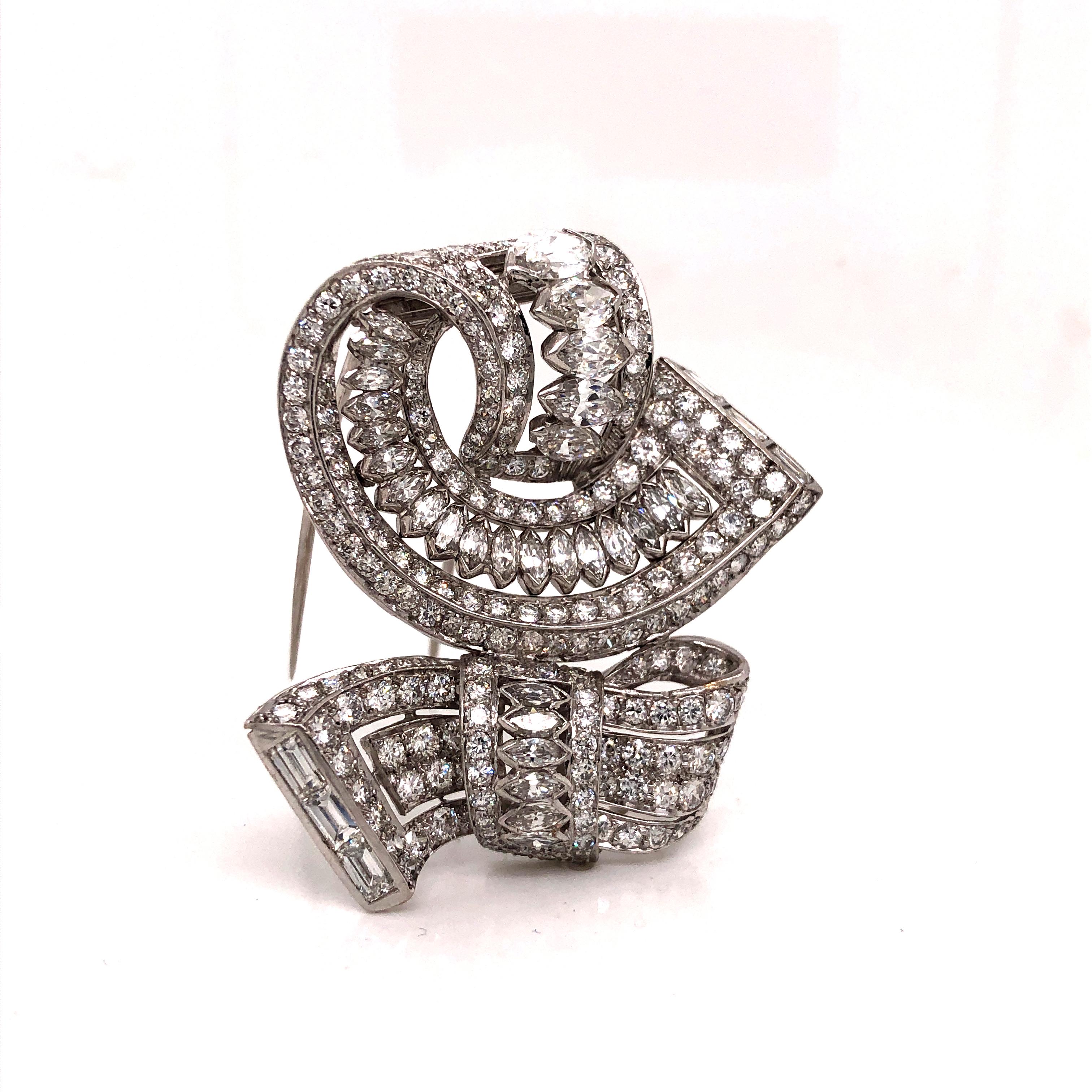 Women's or Men's Vintage Diamond Brooch Platinum 15.00 Carat