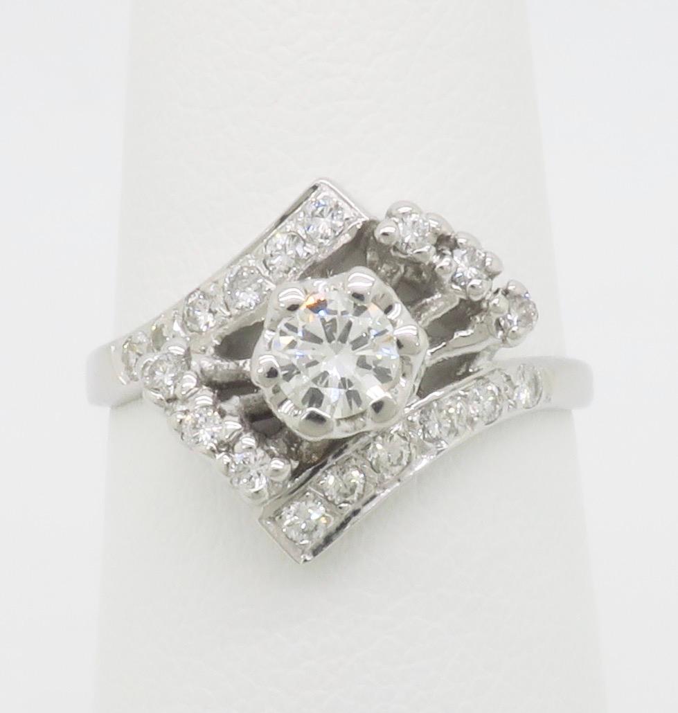 Round Cut Vintage Diamond Bypass Ring For Sale
