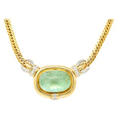 Retro Diamond Carved Emerald 14 Karat Gold Floral Station Collar Necklace