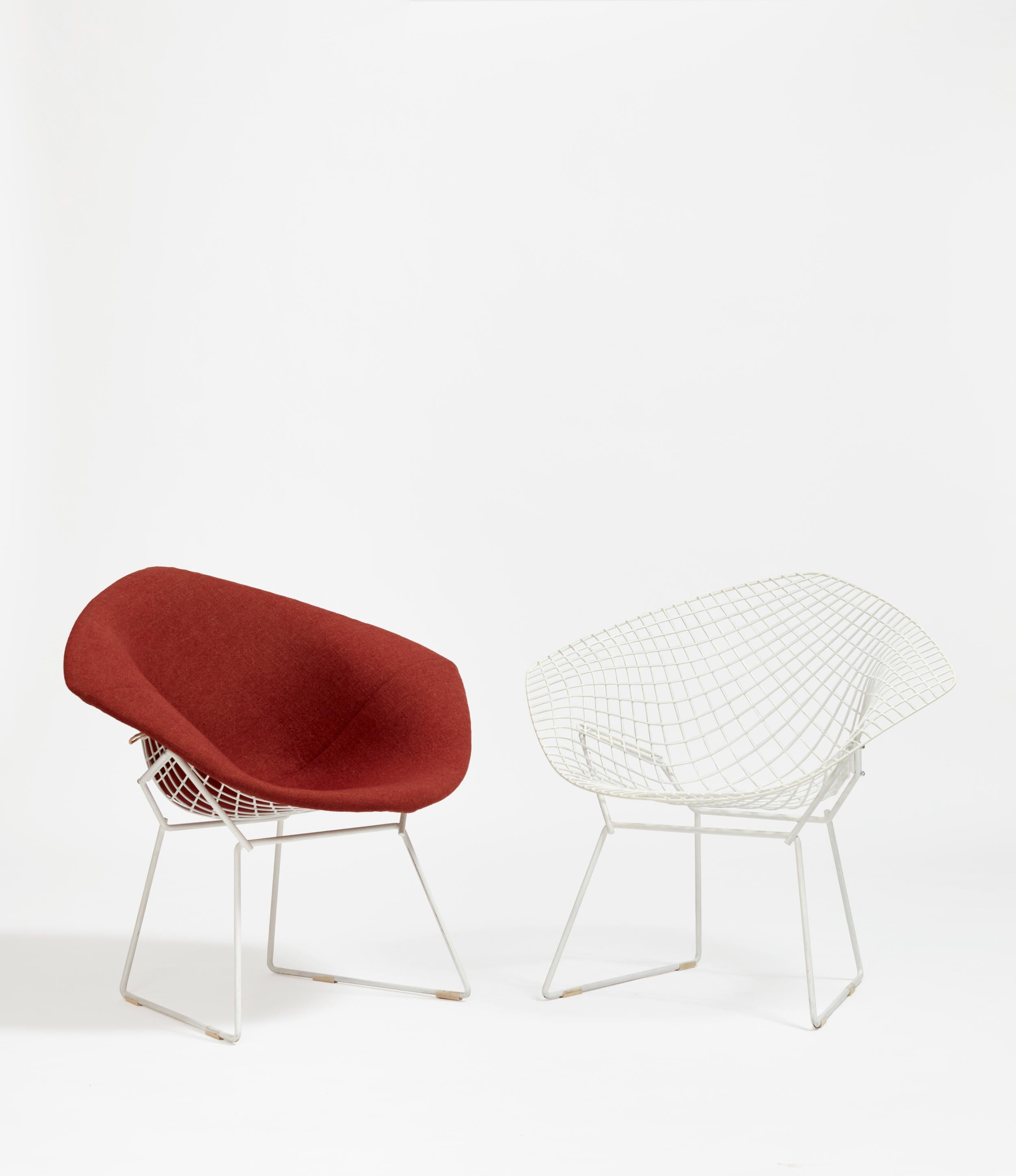 Using industrial material while elevating the chair to the status of an art-work, Bertoia cemented the conversation around utility and aesthetics within the context of furniture design. The slanted angle of the seat invites investigation around