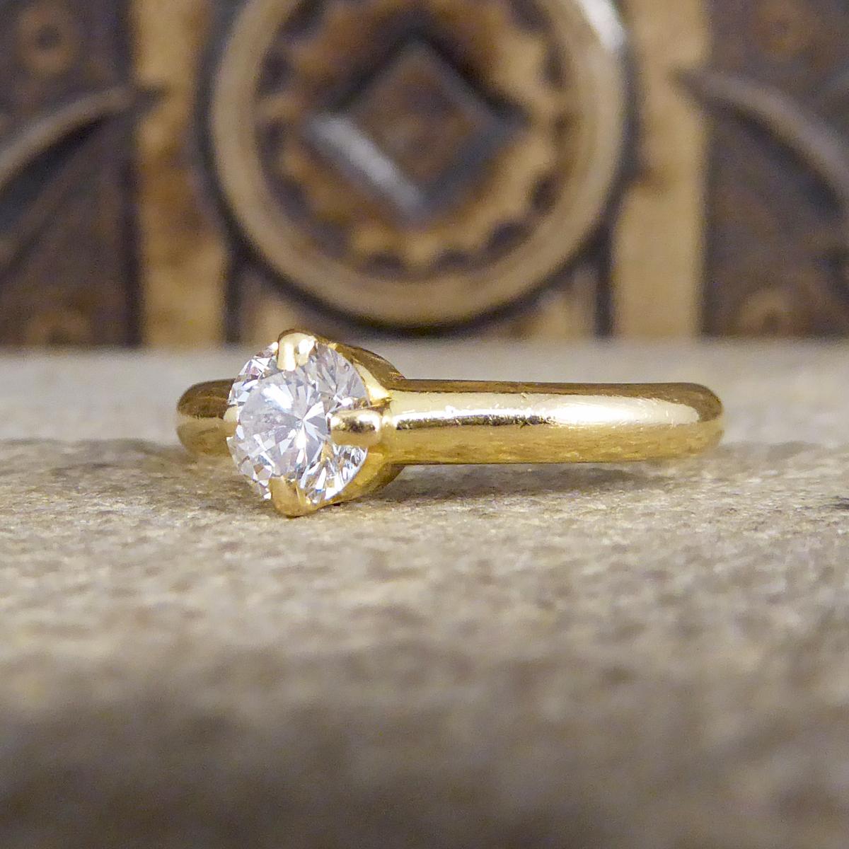 Retro Vintage Diamond Claw Set Solitaire Engagement Ring in 18 Carat Yellow Gold