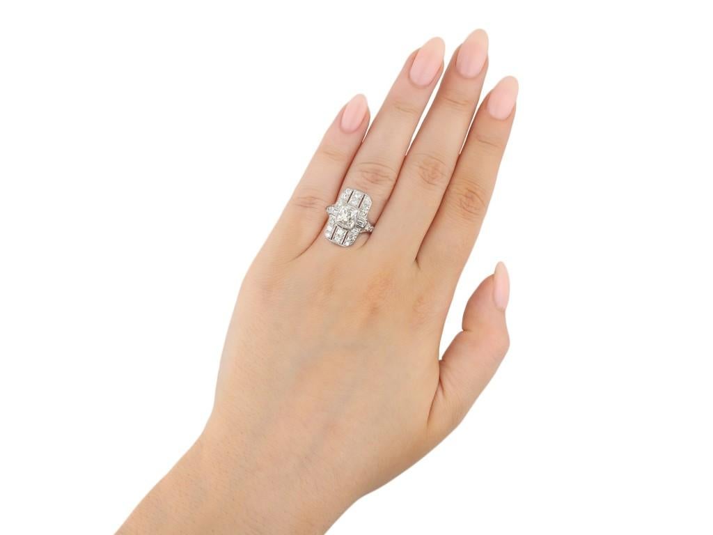 Vintage-Diamant-Cluster-Ring, um 1950 Damen im Angebot