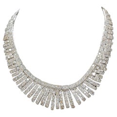 Collier bavette vintage diamant 66 carats or blanc 18 carats 113.5 grammes