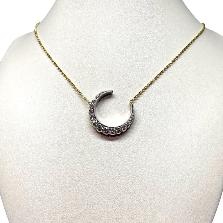 Crescent Moon Pendant Necklace in Silver | Jewellery | Lisa Angel
