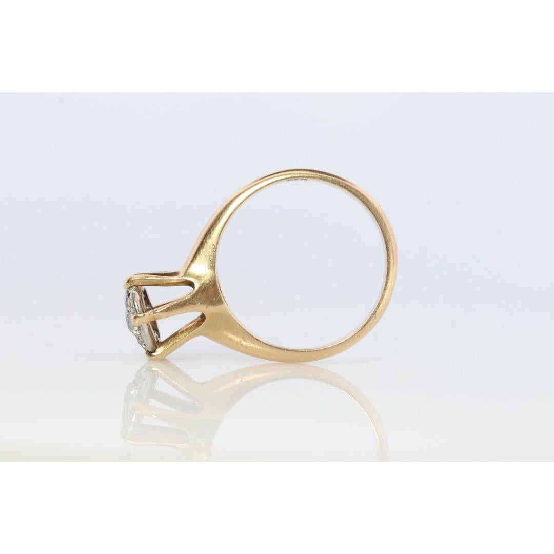Vintage Diamond Daisy Cluster Elevated on Ring. 14k Yellow gold Vintage Diamond For Sale 2