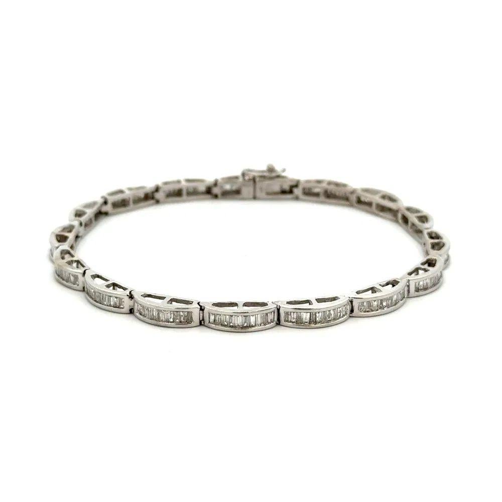 Vintage Diamond Dome Link Gold Line Tennis-Armband Estate Fine Jewelry (Baguetteschliff) im Angebot