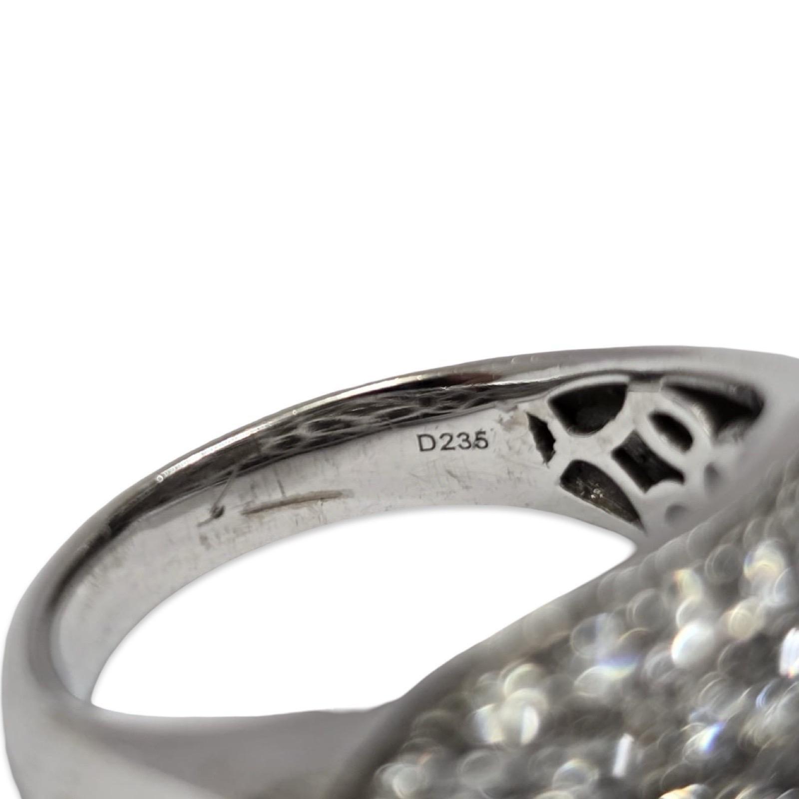 Anello vintage con diamante a cupola da 2,35tcw in oro bianco 14K stile pavé francese in vendita 1