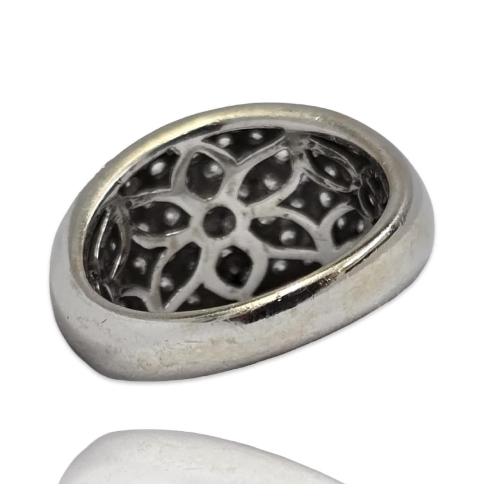 Anello vintage con diamante a cupola da 2,35tcw in oro bianco 14K stile pavé francese in vendita 3