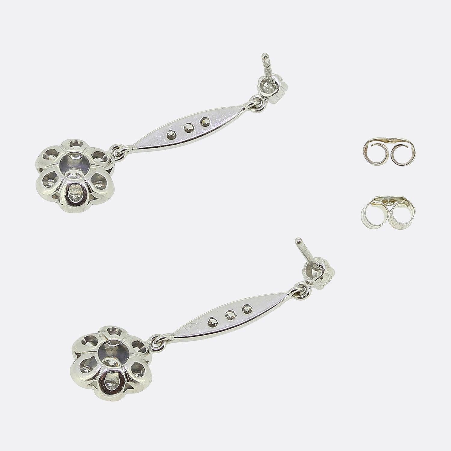 Vintage Diamond Drop Earrings In Good Condition For Sale In London, GB