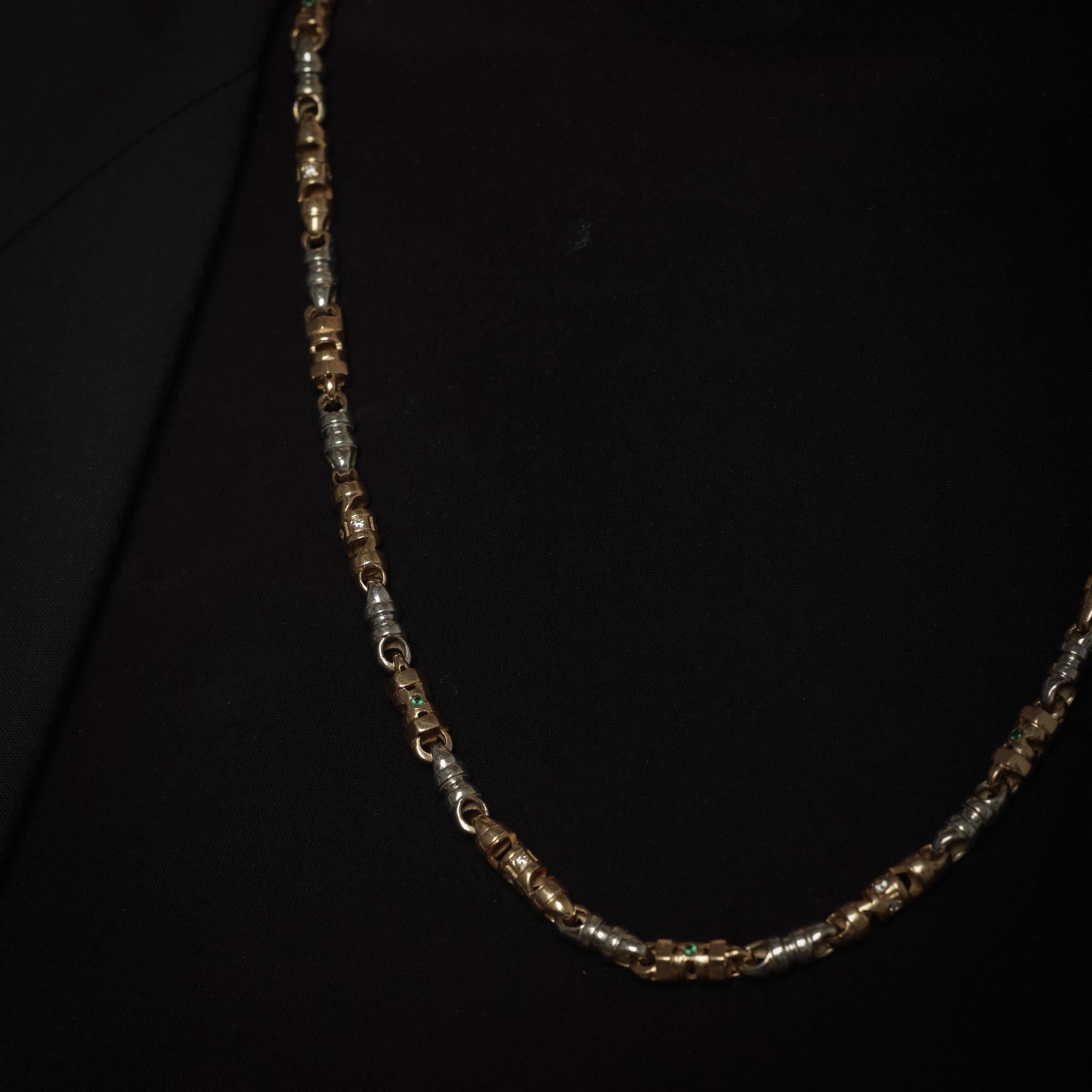 Brilliant Cut Vintage diamond emerald 18k white and rose gold chain necklace For Sale
