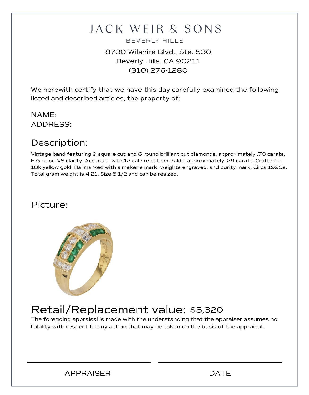 Vintage diamond emerald 18k yellow gold band In Good Condition For Sale In Beverly Hills, CA