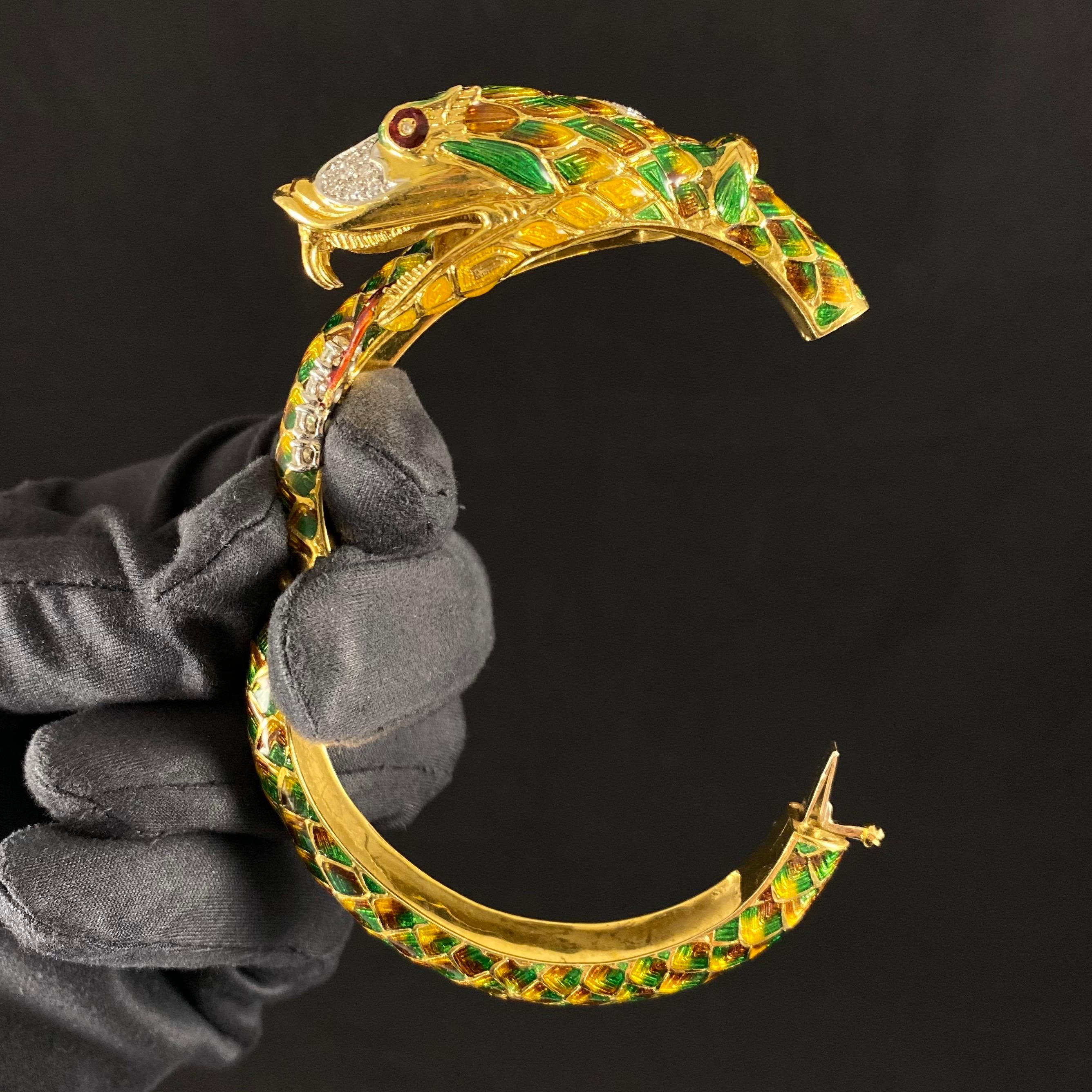 Vintage Diamond Enamel Serpent Snake Bangle Bracelet Yellow Gold, Portugal 1970s 2