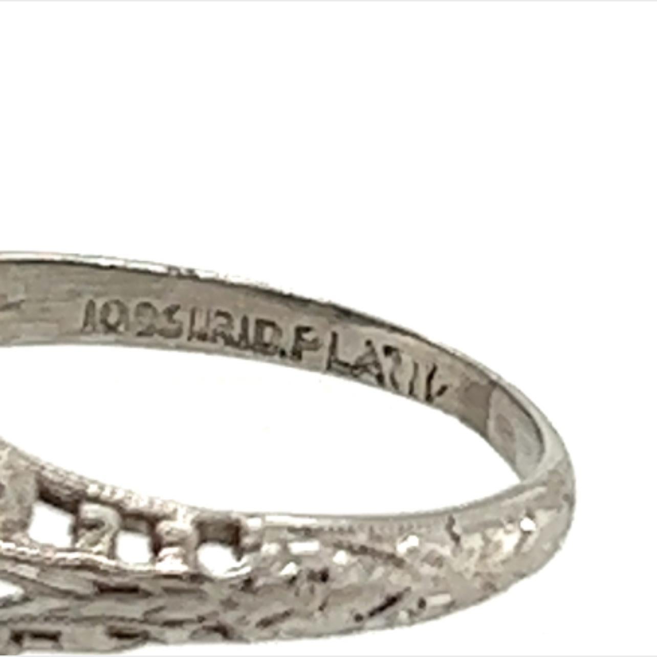 Vintage Diamond Engagement Ring .45ct I/SI1 Platinum Genuine 1930s Antique Deco In Good Condition For Sale In Dearborn, MI